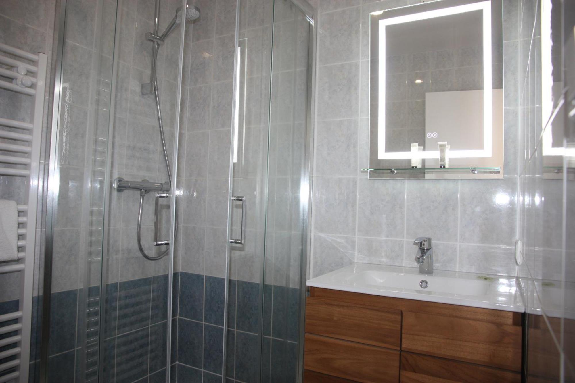 Resid'Spa Loire & Sevre - Appartement Rezé エクステリア 写真